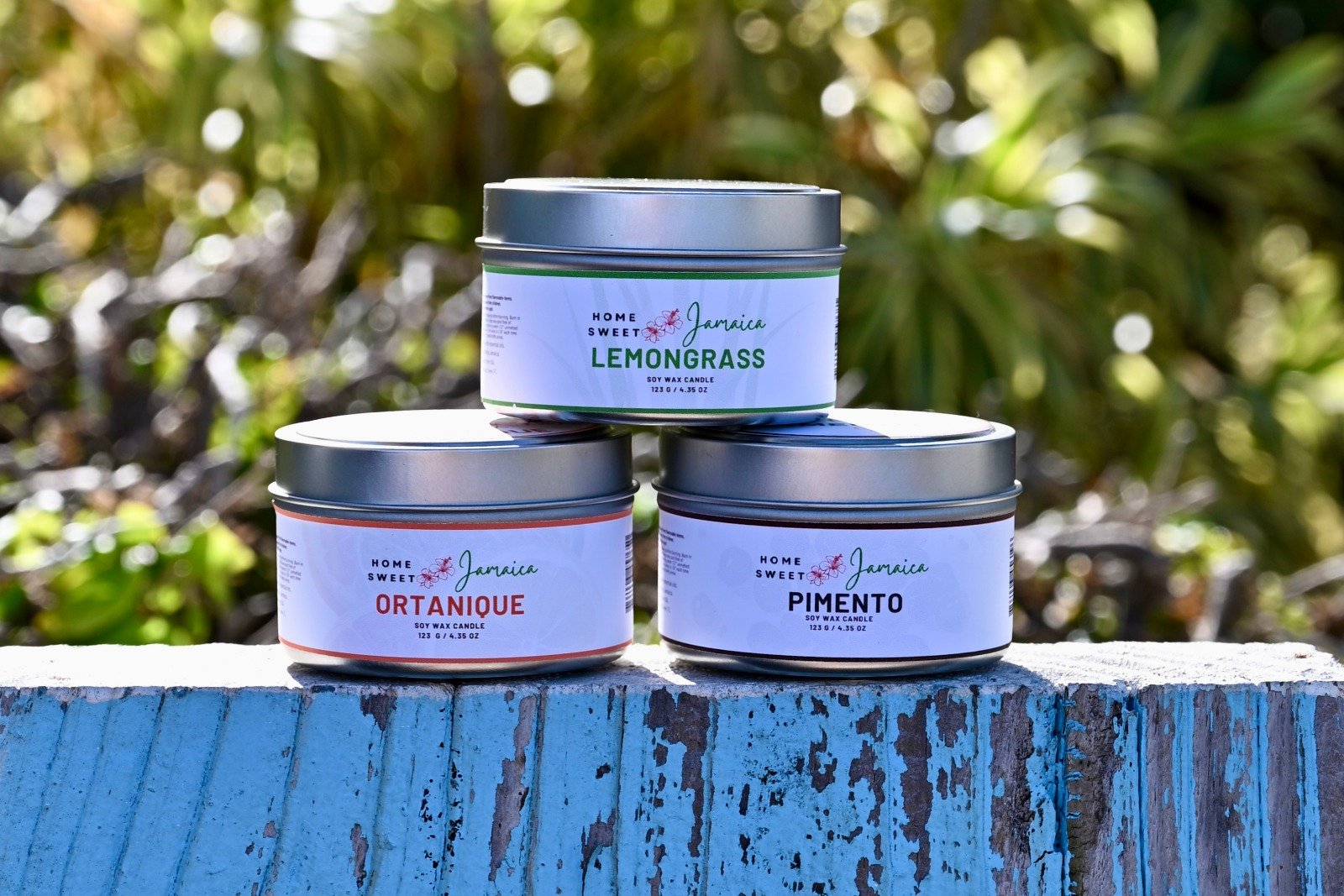 Rooted collection on fence